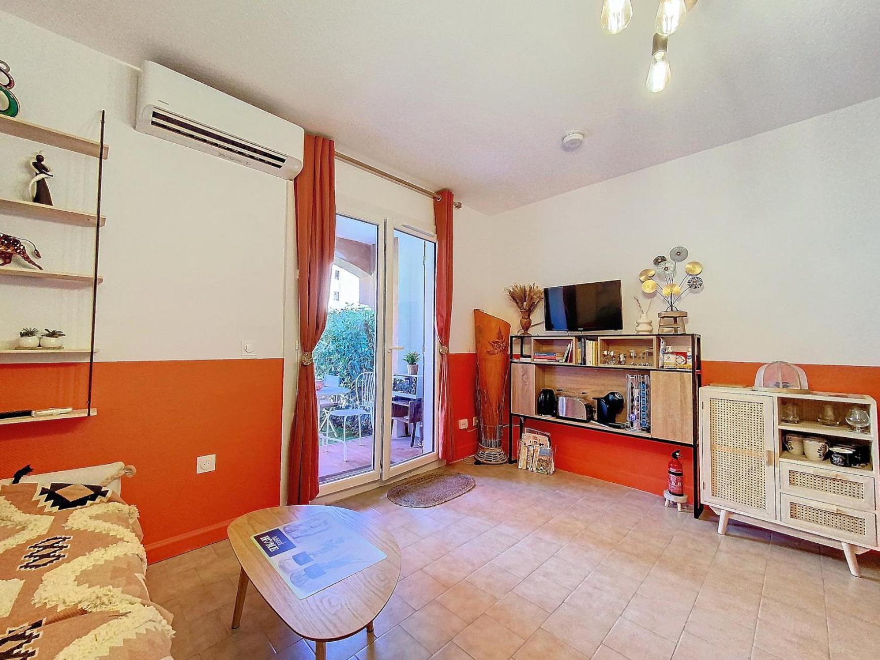 Douillet et calme, Jasmins Studio en Côte d'Azur Vallauris Extérieur photo